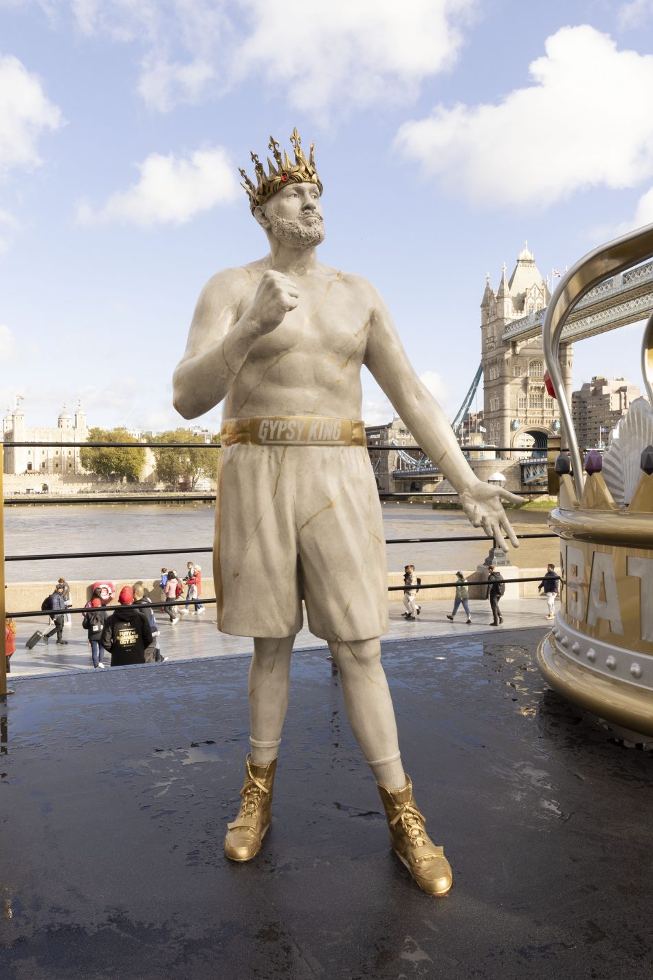 Battle of the Baddest Giant Sculptures