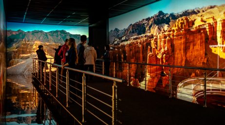 UNIT9 - The Mastercard Cube: Expo Dubai